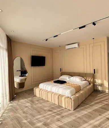 아파트 Bluhorizon Suites1